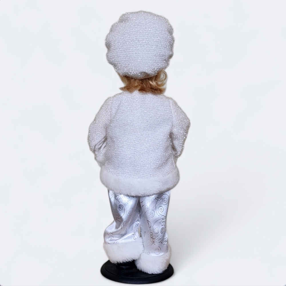 Vintage Boy Christmas Caroler Decor - Picture 10 of 11